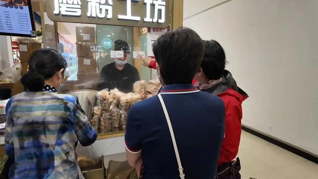 稍早！但芝麻核桃可以吃起来了→pg麻将胡了现在“贴秋膘”？(图1)