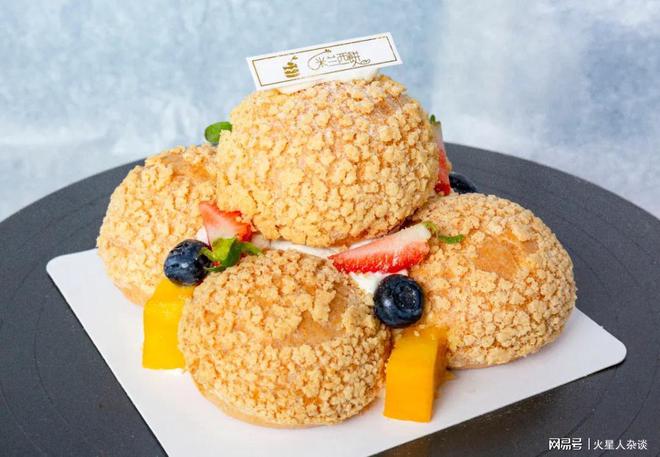 领先好利来、幸福西饼门店超过2000家PG麻将胡了中国第一大烘焙连锁品牌：(图3)