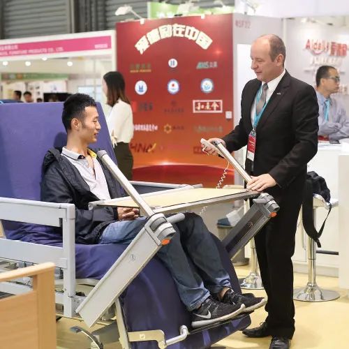 、上海老博会 六月上海的展会精彩纷呈PG麻将胡了免费试玩模拟器国际水展(图2) 、上海老博会 六月上海的展会精彩纷呈PG麻将胡了免费试玩模拟器国际水展(图2)