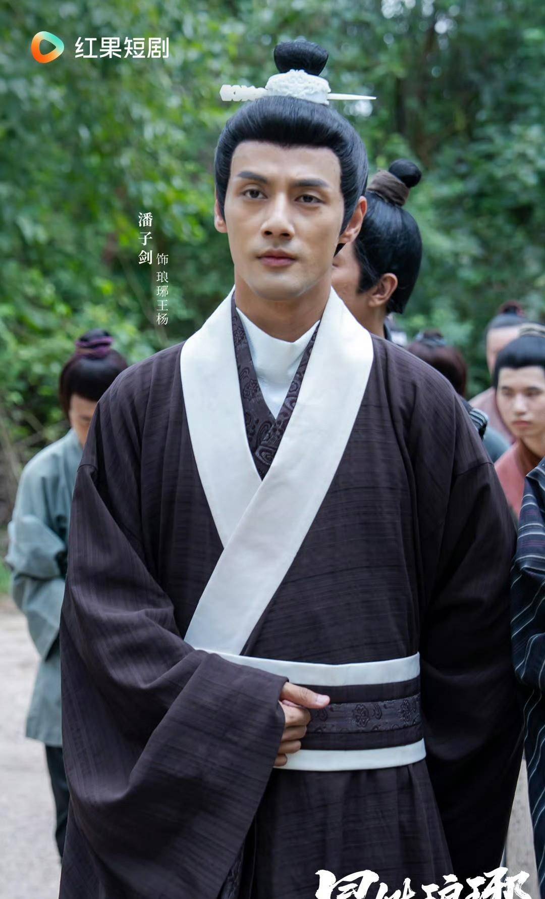 剧：刺猬的拥抱第8半熟老公第4第一没争议PG电子游戏麻将胡了给2025年最好的短(图16)